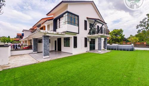 Holiday Home
