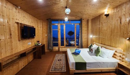 Superior Queen Room