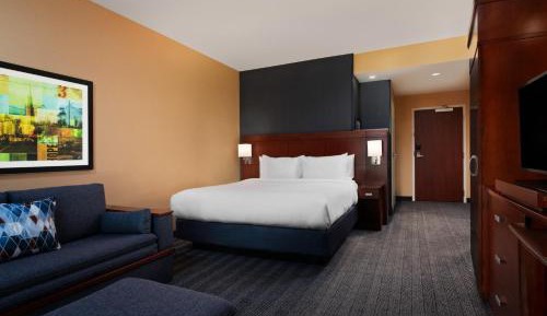 King Room with Sofa Bed