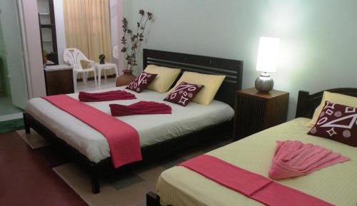 Family Room with Private Bathroom and AC