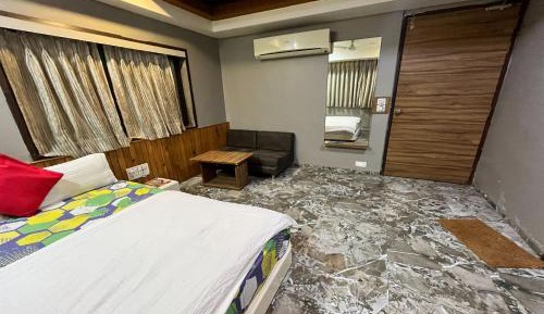Large Double Room