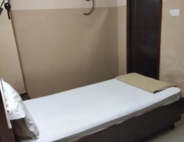 Economy Single Room