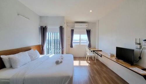 Standard King Room