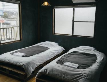 Economy Twin Room