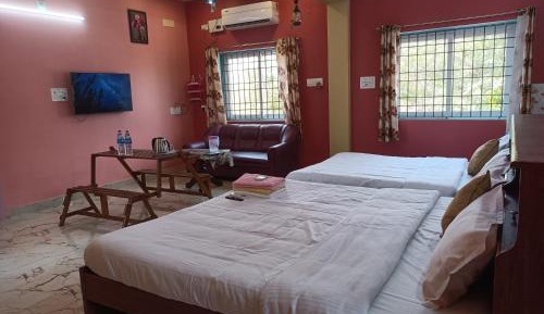 Deluxe Family Room