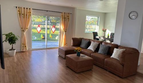 Double Room with Shared Toilet