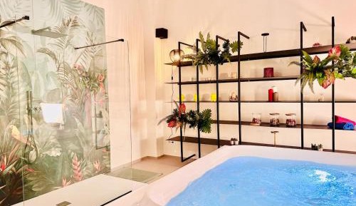 Double Room with Spa Bath