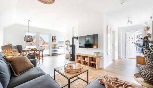 Apartment with Balcony