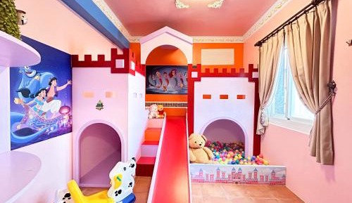 Deluxe Quadruple Room