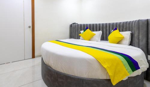 Deluxe Room With Working Desk & Wifi