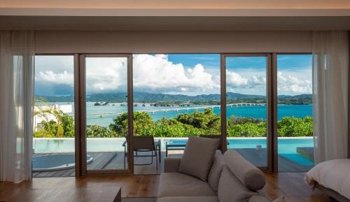 Luxury Pool Villa