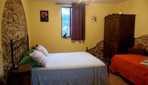 Triple Room with Private Bathroom