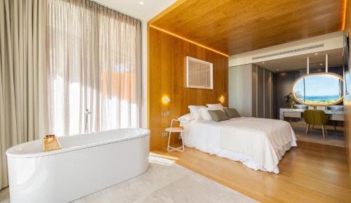 Two-Bedroom Suite with Jacuzzi
