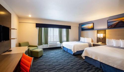 Ocean view Two Queens bedroom Nonsmoking