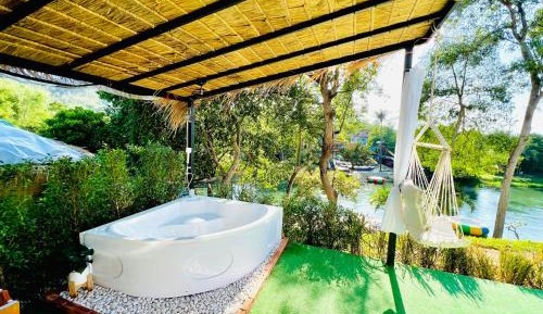Single Room with Bath