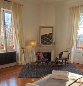 Deluxe Suite with Spa Bath