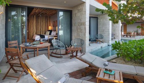 Main Room Beach Access
