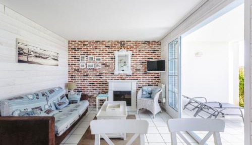 Two-Bedroom Superior Apartment