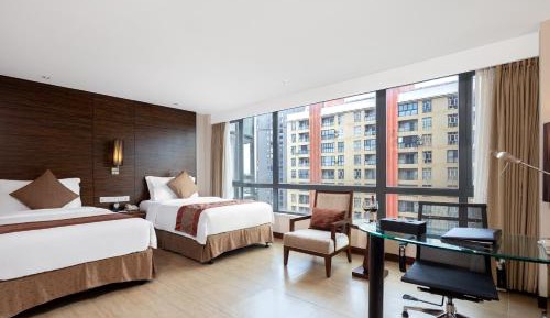 Deluxe Garden View Twin Room