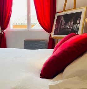 One-Bedroom Apartment with Terrace