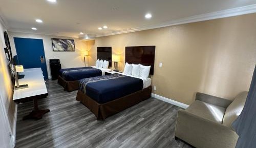 Double Room with Two Double Beds