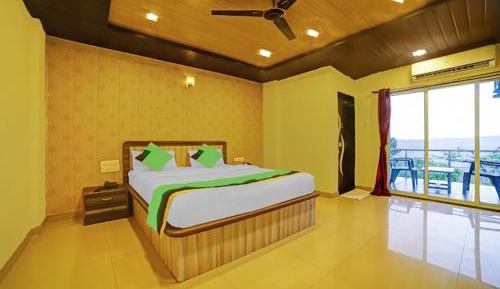 King Room with Mountain View