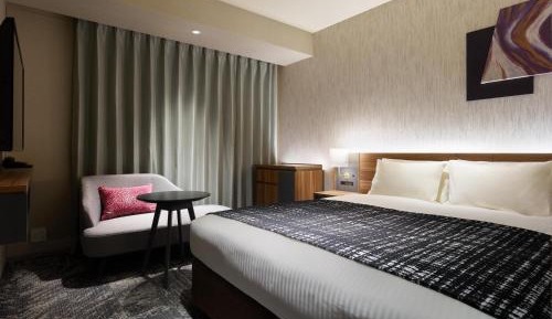 Moderate Queen Room
