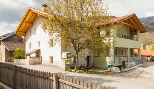Apartment with Garden View