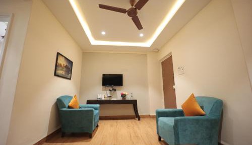 Deluxe One Bedroom Apartment - King Bed