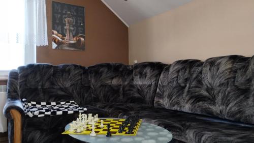 Deluxe Queen Suite