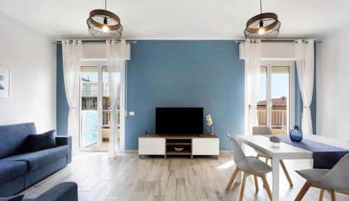 Three-Bedroom Superior Apartment