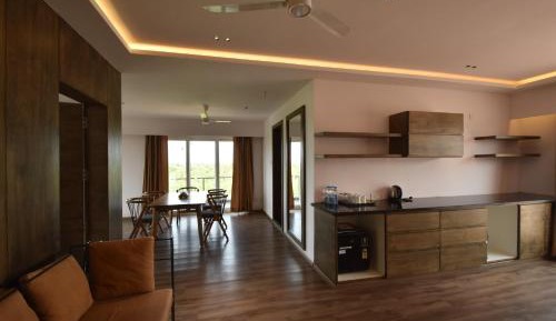 Suite with River View
