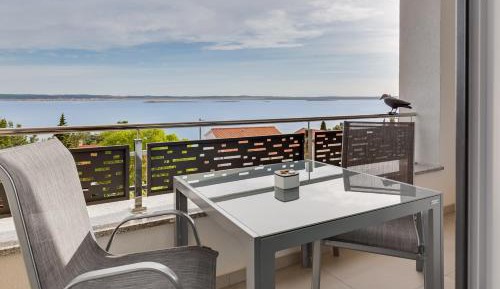 Apartment with Sea View
