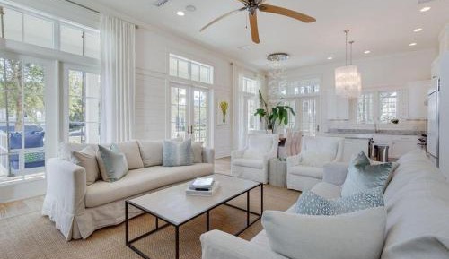 Four-Bedroom Holiday Home