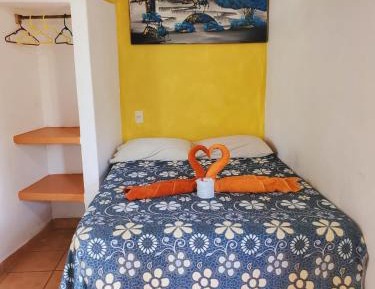 Deluxe Room (2 Adults + 1 Child)