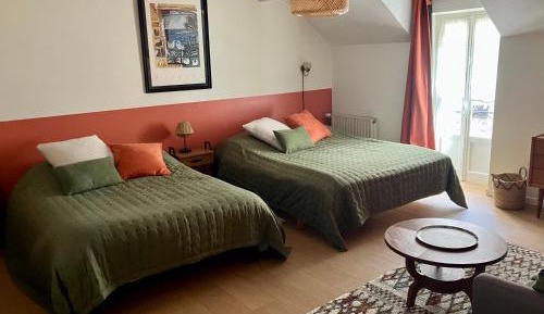 Double or Twin Room with Private Bathroom