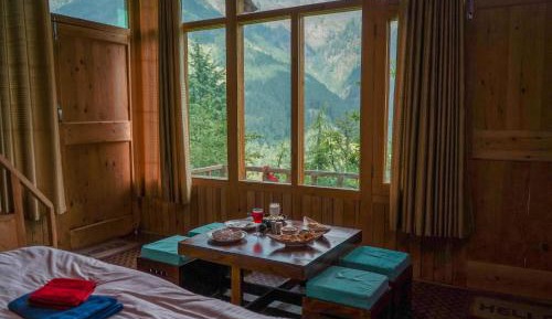 Quadruple Room with Mountain View