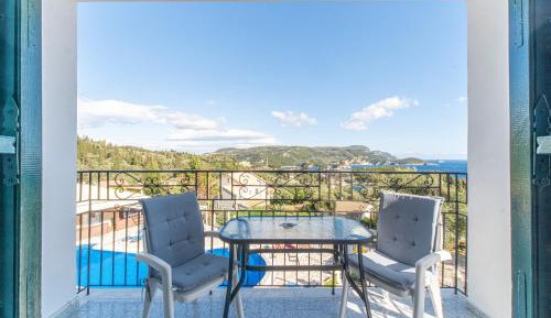 Superior One-Bedroom Apartment with Balcony