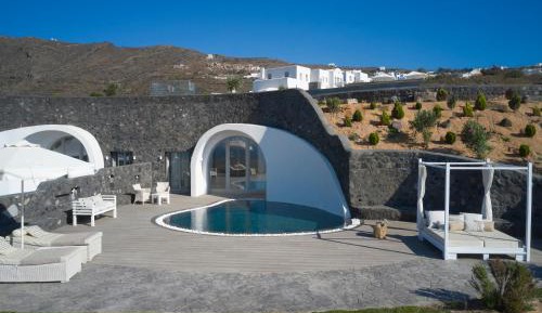 Honeymoon Villa with Sea View and Private Pool