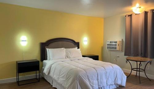 Queen Room - Disability Access