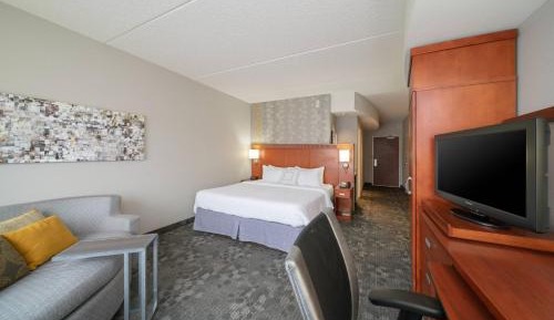 King Room with Sofa Bed