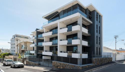 Studio Apartment with Balcony