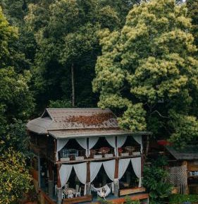 King Room with Mountain View