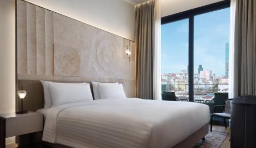 5 Bedroom Penthouse Apartment, City view, Corner room, Roof Top Terrace