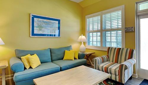 Three-Bedroom Apartment with Water View