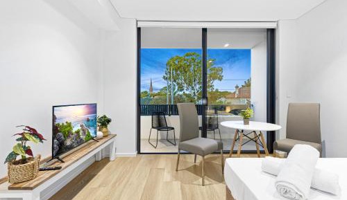Studio Apartment with Balcony