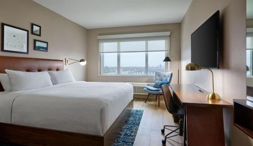 Guest Room, 1 King