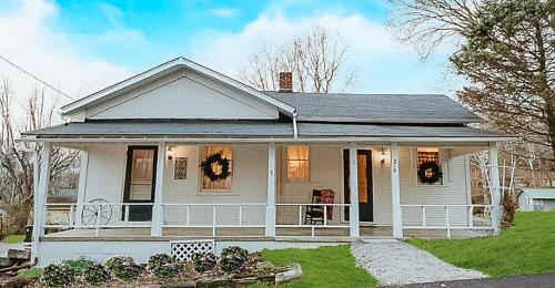 Two-Bedroom Holiday Home