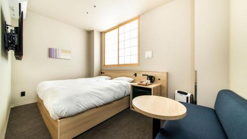 Standard Twin Room with Sofa