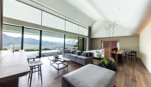 Hill Top Sky Pavirion with Private Open-Air Bath and Private Pool with City View